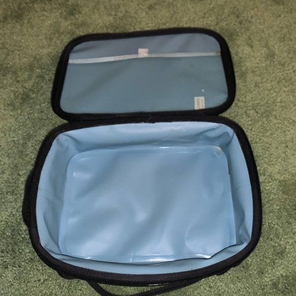 Lunchbox - Picture 2 of 2